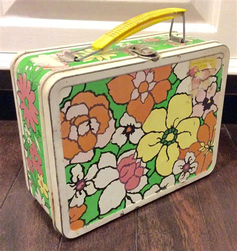 how to paint a metal lunch box|paint for metal lunch boxes.